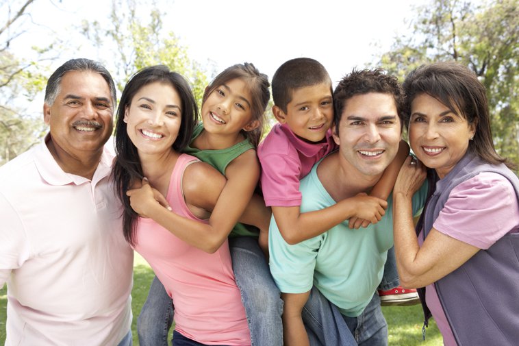 multigenerational latino family
